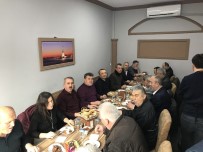 ÇALIŞAN GAZETECİLER - Alaplı Ticaret Odası Gazetecileri Unutmadı