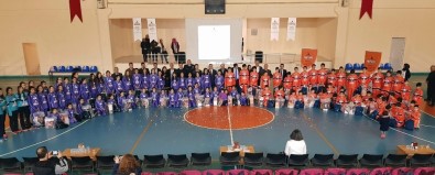 'Hayata Smaç' Projesi 375 Öğrenciyi İlk Kez Sporla Tanıştırdı