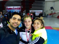 SAVAŞÇı - Koleksiyonuna Bir Madalya Daha Ekledi