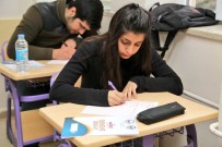 Tunceli'de Öğrencilere Deneme Sınavı