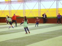 OSMAN AŞKIN BAK - Bakan Bak Sahaya Çıktı