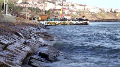 Marmara Denizi'nde Poyraz Etkisini Sürüyor
