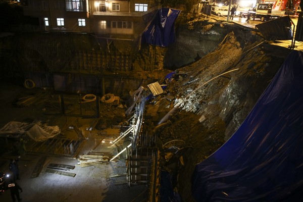 Ankara'da korkutan toprak kayması