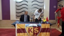 DINAMO KIEV - Artem Kravets, Kayserispor'da