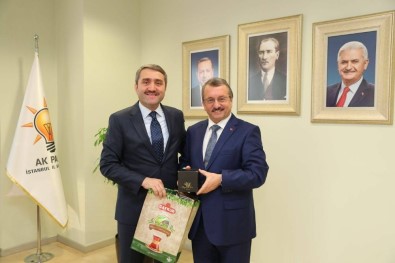 ÇAYKUR  Genel Müdürü  İmdat Sütlüoğlu'ndan AK Parti İstanbul İl Başkanlığı'na Ziyaret