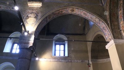 Çeşmeli Kilise'nin Fresklerine Turist İlgisi