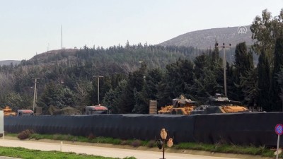 Suriye Sınırına Zırhlı Araç Sevkiyatı