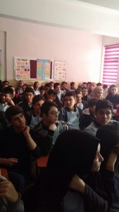 Tosya'da Mahkumlara Verem Hastalığını Anlattı