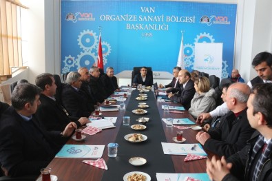 Van'da 'Üniversite-Sanayi İşbirliği' Toplantısı
