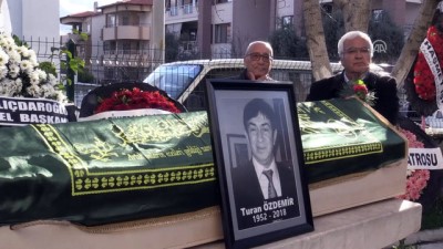 Oyuncu Özdemir Son Yolculuğuna Uğurlandı