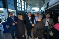 SÜTLÜCE - Başkan Polat Kutsal Topraklara Gidecek Olan Kafileyi Uğurladı