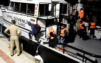 Çeşme'de 3 operasyonda 129 göçmen yakalandı