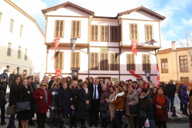 Kırklarelililer Atatürk Evi'ni Birlikte Açtı