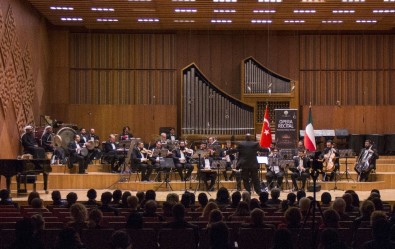 Kuveyt Operası Başkentliler'den büyük beğeni topladı