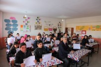 MUSTAFA AKGÜL - Ahlat'ta 10 Bin Öğrenci Karne Aldı