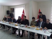 ÖZALP BELEDİYESİ - Kaymakam Vardar, Muhtarlarla Bir Ara Geldi