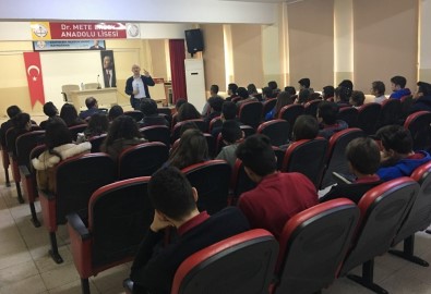 Milas'ta Öğrencilere Temel Dil Bilgisi Semineri