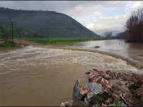 SEL BASKINLARI - Milas'ta Tarım Arazileri Sular Altında Kaldı