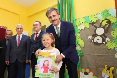 Miniklerin İlk Karne Heyecanına Ortak Oldular