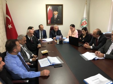Turgutlu'da Dar Bütçeli Vatandaşlara 22 Milyonluk TL'lik Yardım