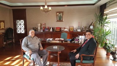 Başkan Yalçın, Eski Devlet Bakanı Şeker İle Bir Araya Geldi