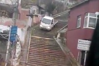 GEL GIT - Kestirmeden İnmek İçin Aracını Merdivenlere Sürdü