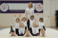 SÜLEYMAN EVCILMEN - Muratpaşa'da 290 Küçük Cimnastikçi Mezun Oldu