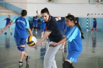 KADIN SPORCU - Odunpazarı'nda Yaz-Kış Spor