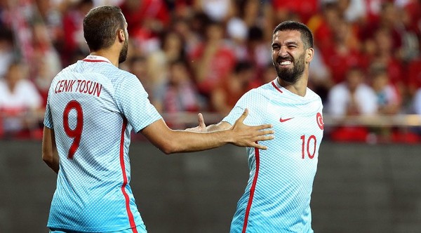 Everton o ismi de istiyor