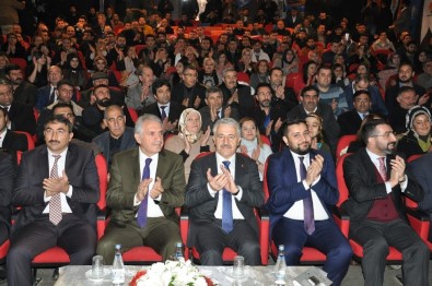Bakan Ahmet Arslan, Kars'ta AK Parti Gençlik Kolları Kongresine Katıldı