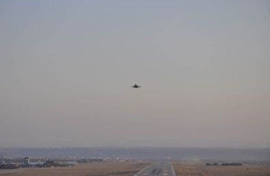 Diyarbakır'dan Peş Peşe F-16'Lar Havalandı