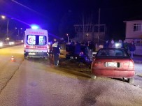 KIRMIZI IŞIK - Kırmızı Işık İhlali Yapan Sürücü Dehşet Saçtı...1'İ Hamile 7 Kişiyi Yaraladı
