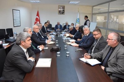 Ulaşım Ve Kavşak Düzenleme Projeleri Değerlendirildi