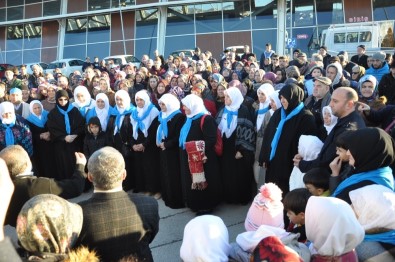 Umre Kafilesi Kutsal Topraklara Uğurlandı