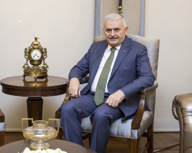 Yıldırım, Org. Akar'dan Bilgi Alıyor