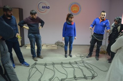 Gençlere AFAD Eğitimi Verildi