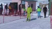 ALİ HAMZA PEHLİVAN - Kop Dağı Kayak Merkezi'nde Kayak Sezonu Açıldı