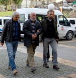 Giresun'da Baygın Köpeği Ölmesi İçin Otoyola Atan Şahıs Tutuklandı