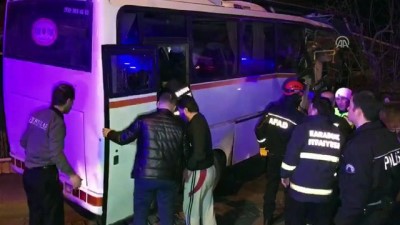 İşçi Servisi Eve Çarptı Açıklaması 4 Ölü, 2 Yaralı