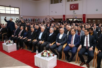 Manisa'da Başkan Çınar Güven Tazeledi