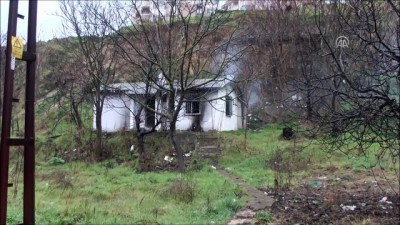 Metruk Binada Yaktığı Ateşin Dumanından Etkilendi