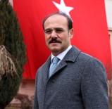 Vali Yurtnaç, 'Sonuna Kadar Ülkemizin Ve Milletimizin Arkasındayız'