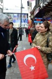 TÜRK ORDUSU - AK Parti Erzurum İl Başkanlığı'ndan Vatandaşa 100 Bin Türk Bayrağı