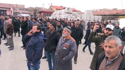 Erzincan'da Hırdavatçılar Çarşısı'nda Yangın