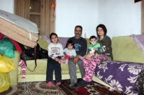 İlk Eşi Kazada, İkincisi Zatürreden Ölen Adam Evi Yanınca Çocuklarıyla Ortada Kaldı Haberi