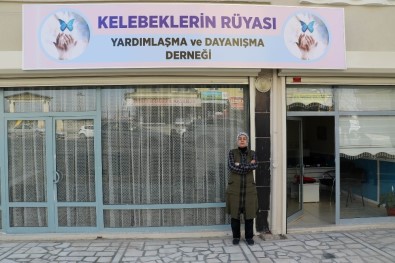 İstanbul'dan Kelebek Çocuklara Medikal Yardımı