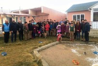 DEDE KORKUT - Minikler Sokak Hayvanlarını Unutmadı