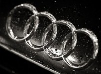 USULSÜZLÜK - Audi 127 bin aracını geri çağırıyor