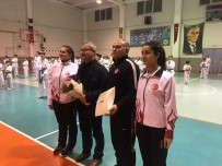 TEKVANDO - Saruhanlılı Tekvando Sporcuları Kuşak Sınavını Geçti