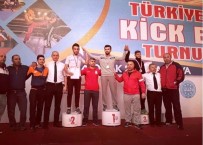 MEHMET AKTAŞ - Ağrı'da Kick Boks Dalında Öykü Çağla Alıcıaslan Madalya Kazan İlk Sporcu Oldu